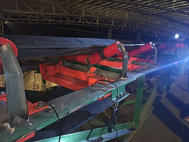 國(guó)諾水泥廠電子皮帶秤安裝調(diào)試完畢，精度高，性能穩(wěn)！